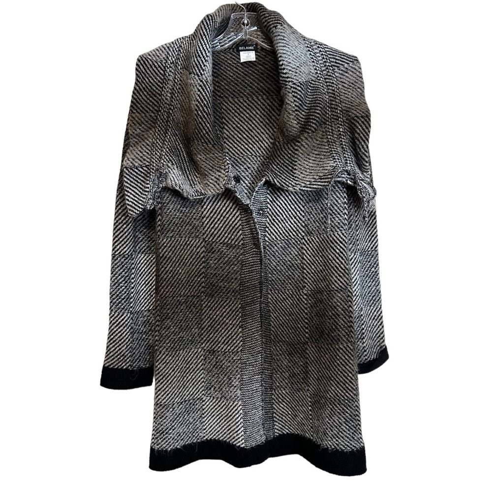 Belamie Cardigan / Jacket with Three Snap Closure Wide Collar Size Small